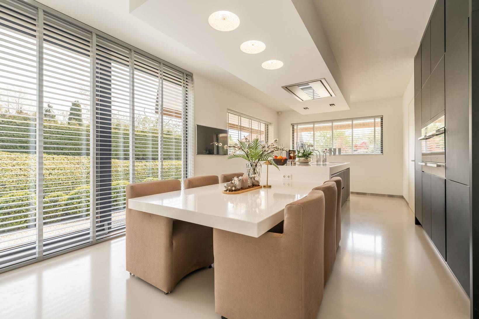 Vrijstaande woning te koop: Vijverbos 9, Almere