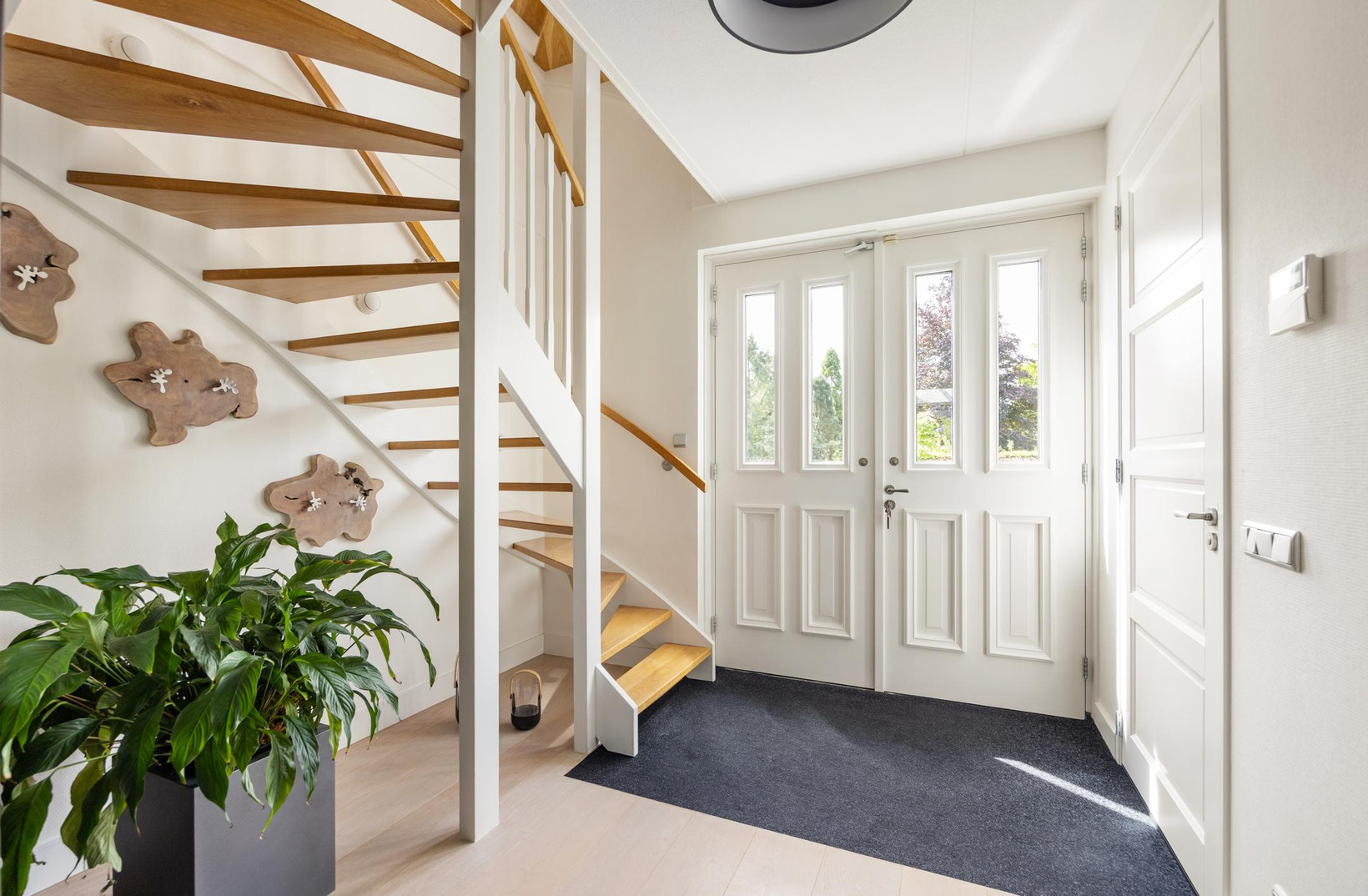Vrijstaande woning te koop: Ludenbos 27, Almere