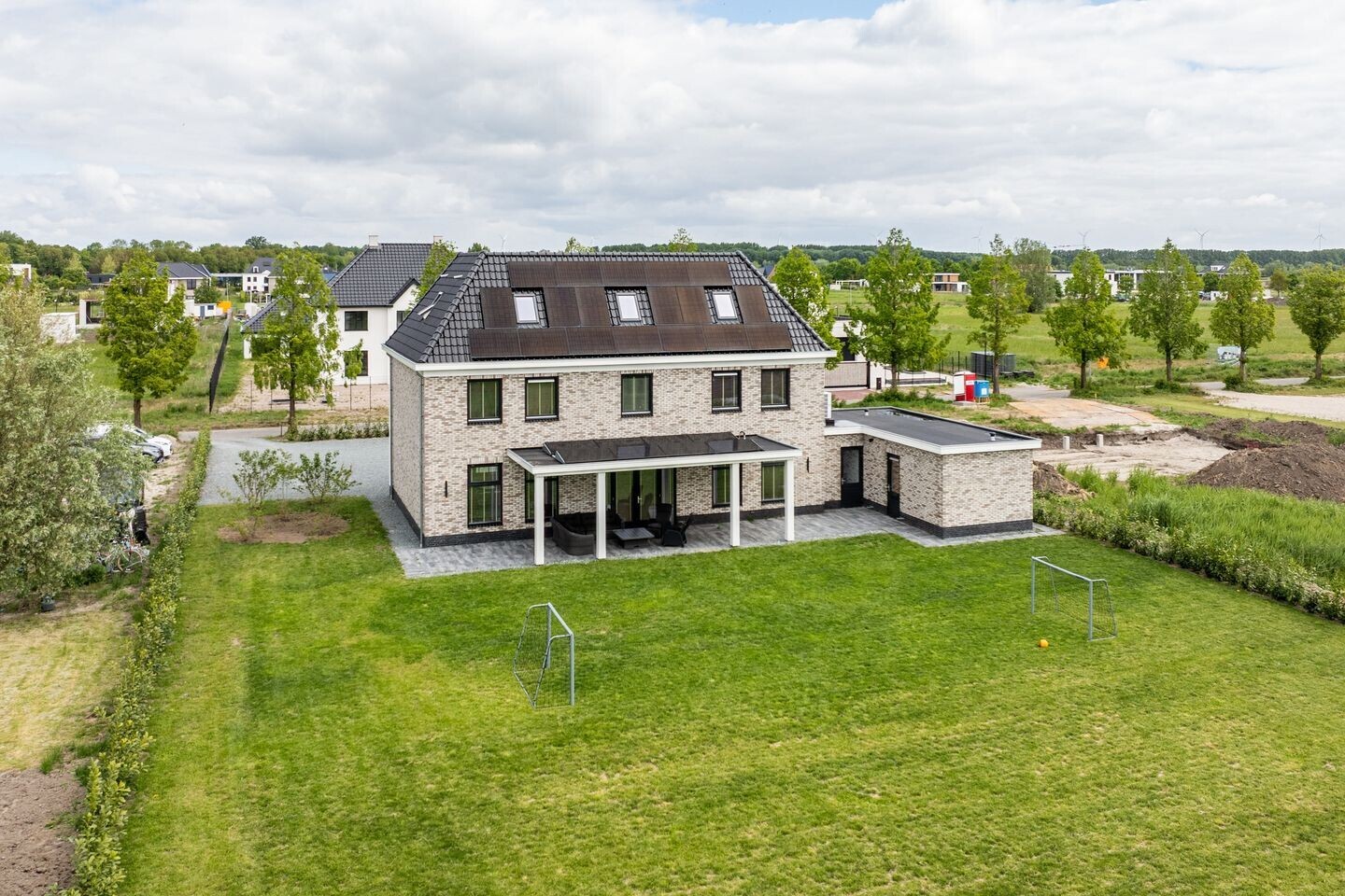 Vrijstaande woning te koop: Sint Annabos 4, Almere