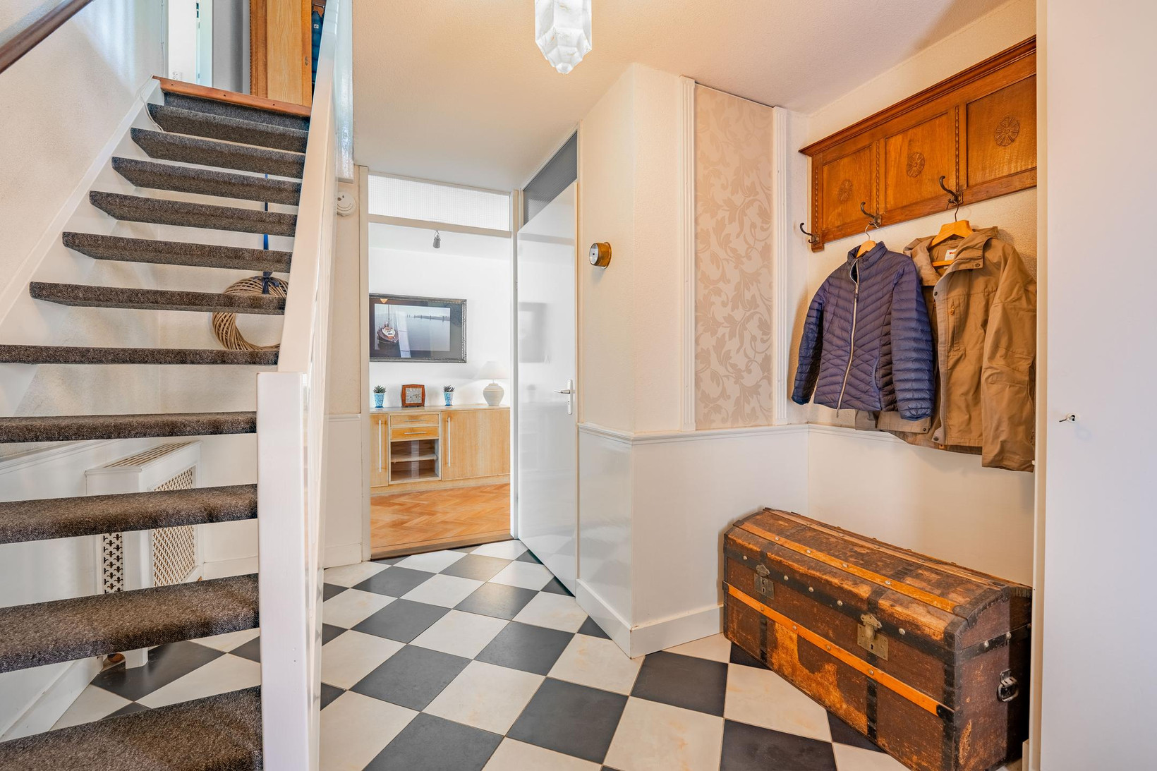 Tussenwoning te koop: Blikveldweg 27, Almere