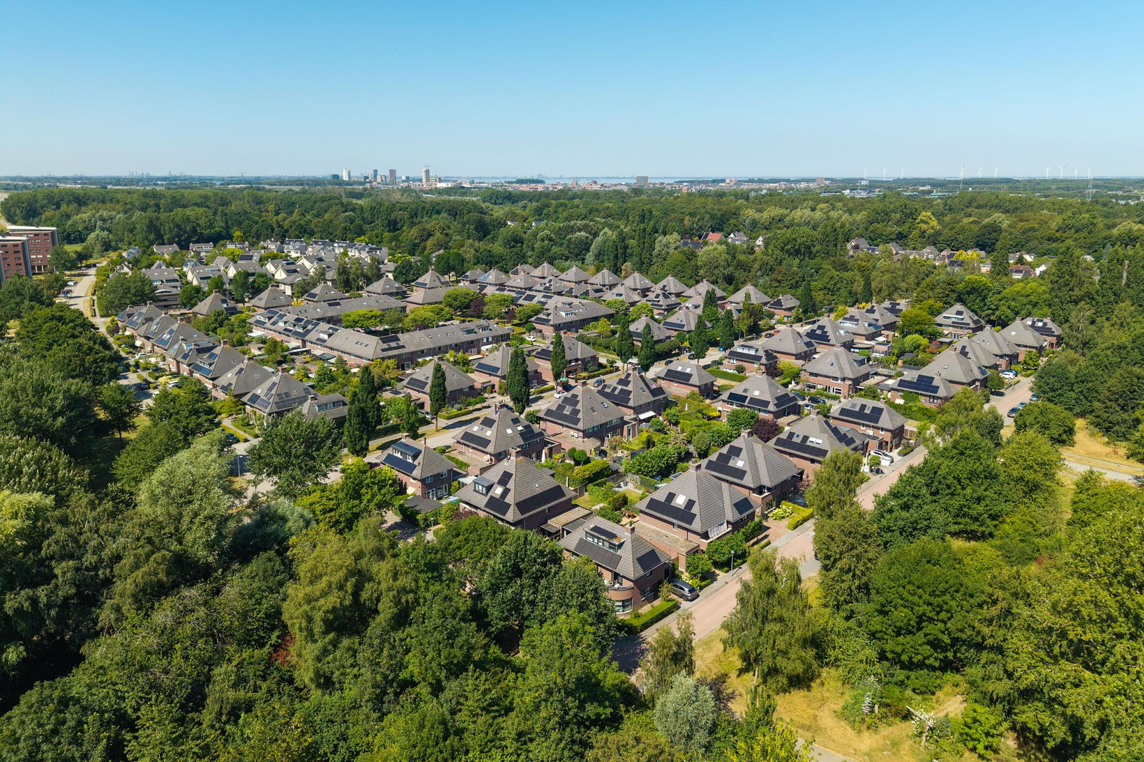 Tussenwoning te koop: Blikveldweg 27, Almere