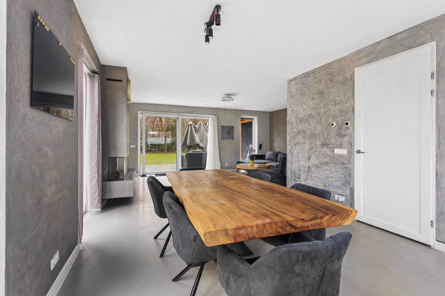 Vrijstaande woning te koop: Woudlaar 48, Almere