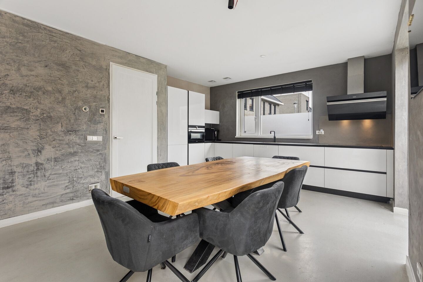 Vrijstaande woning te koop: Woudlaar 48, Almere
