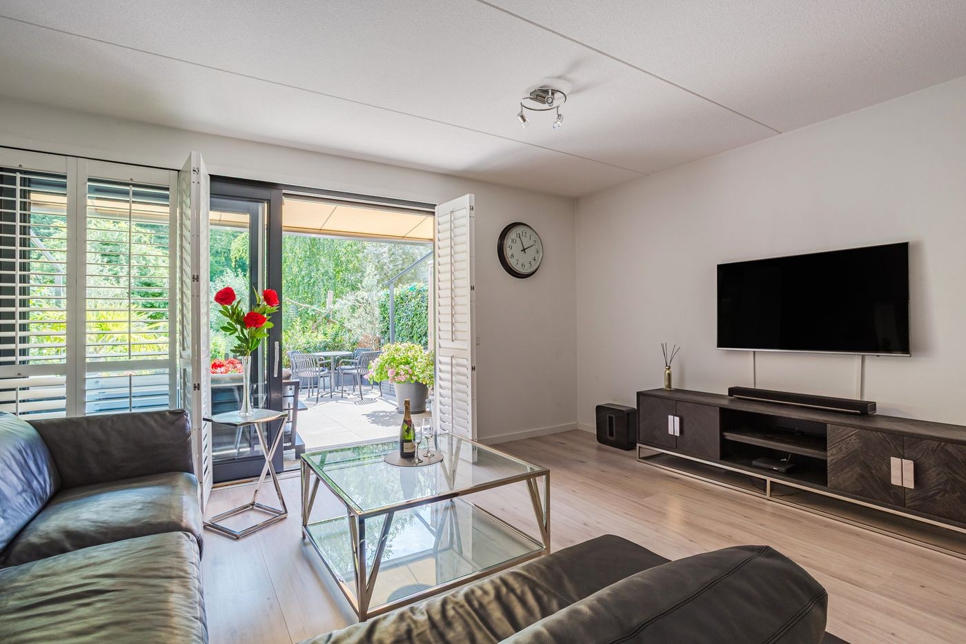 Tussenwoning te koop: Duinvoetstraat 29, Almere