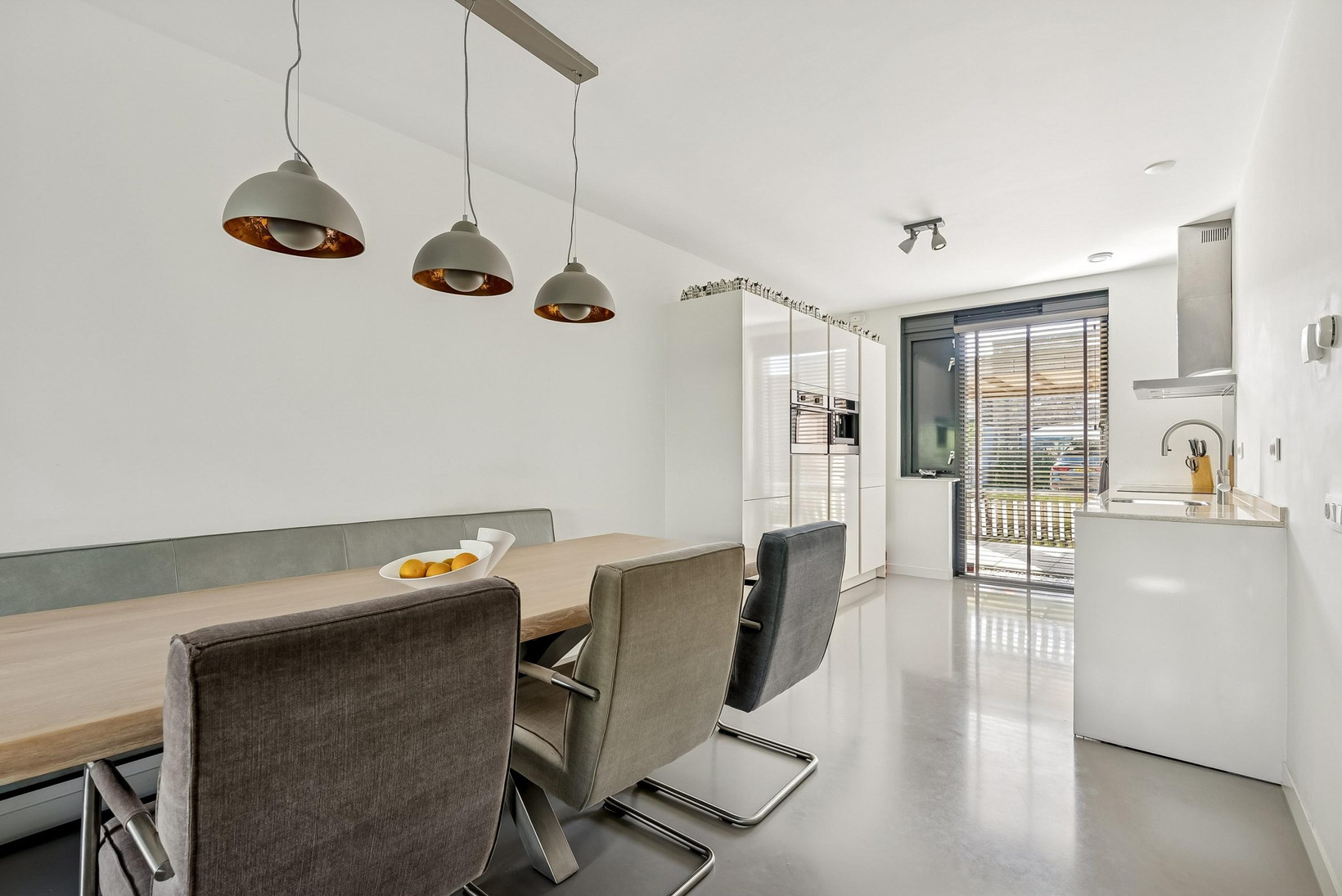 Tussenwoning te koop: Duinrugstraat 30, Almere