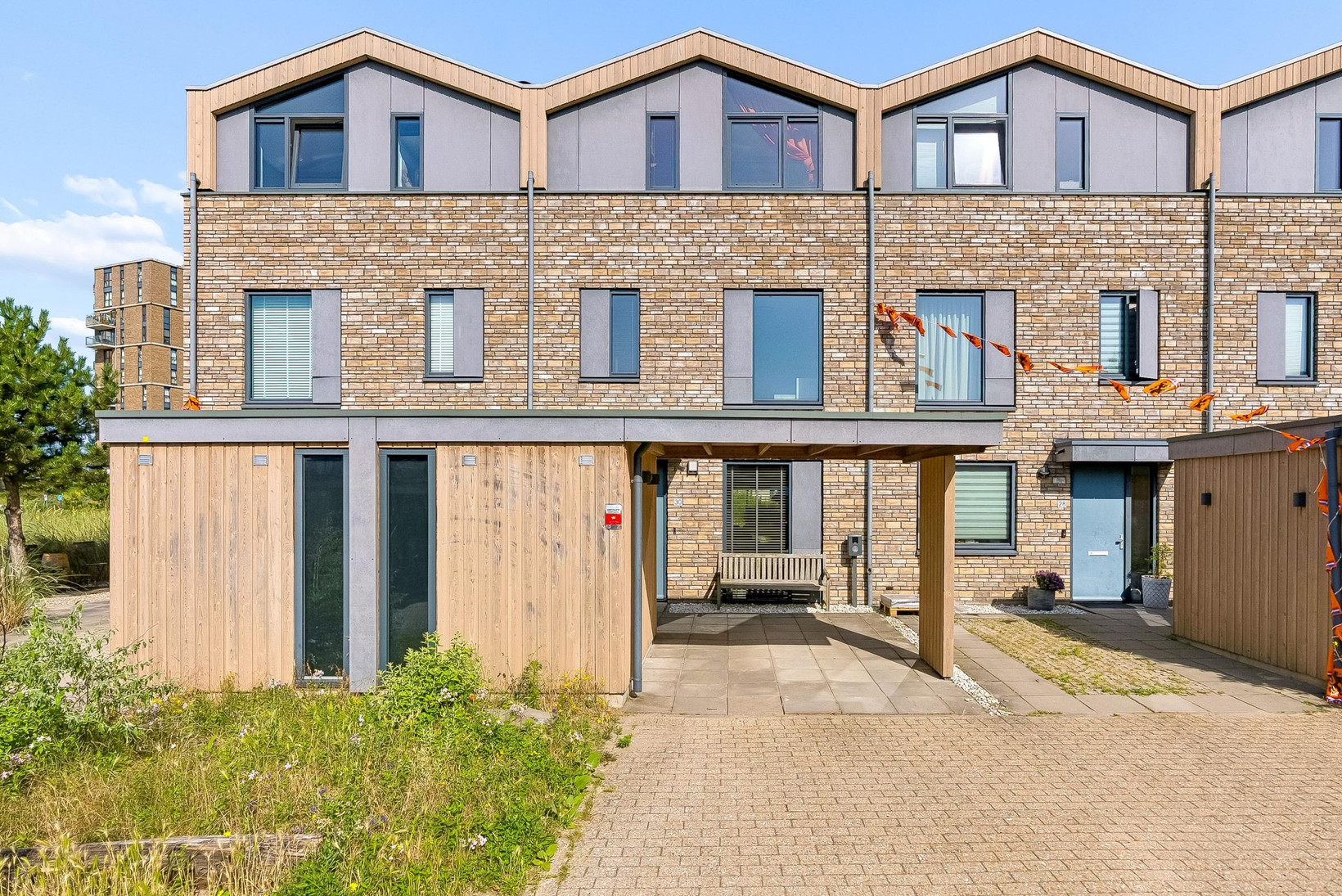 Tussenwoning te koop: Duinrugstraat 30, Almere