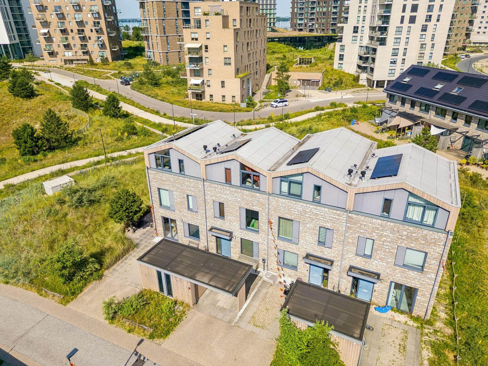 Tussenwoning te koop: Duinrugstraat 30, Almere