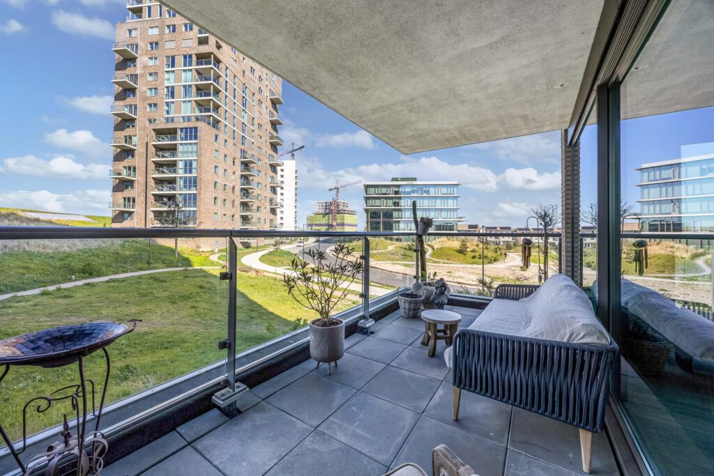 Appartement te koop: Zeeduinweg 14, Almere