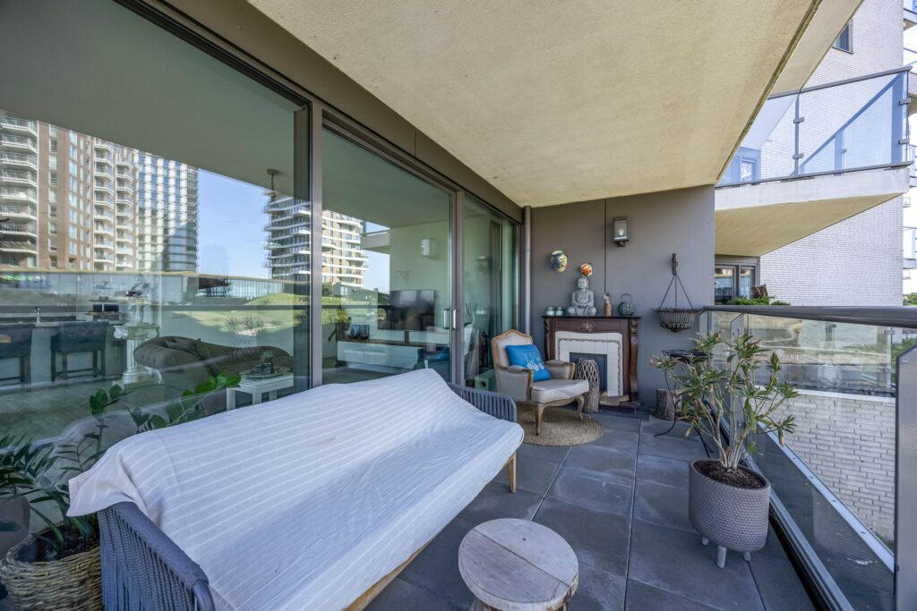 Appartement te koop: Zeeduinweg 14, Almere
