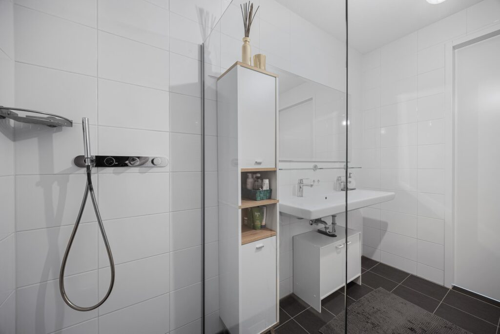 Appartement te koop: Zeeduinweg 14, Almere