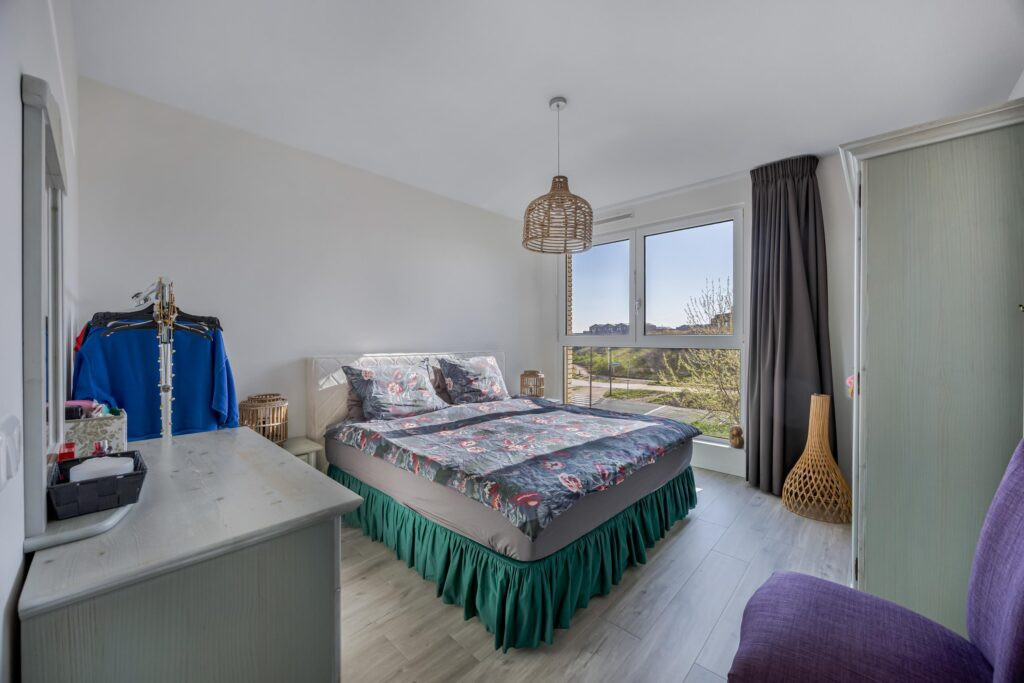 Appartement te koop: Zeeduinweg 14, Almere