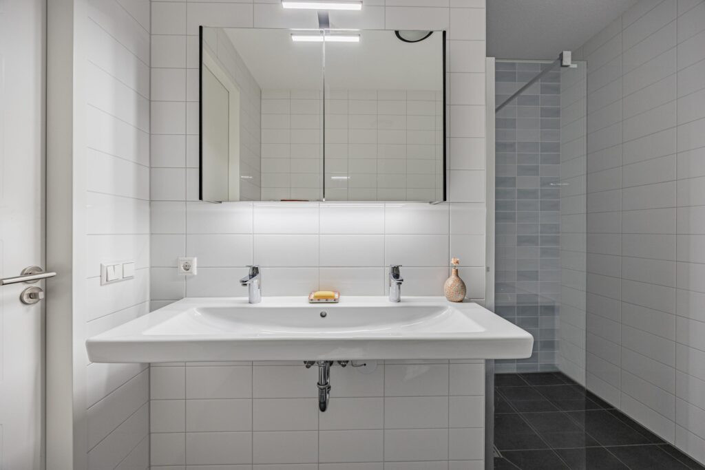 Appartement te koop: Zeeduinweg 231, Almere