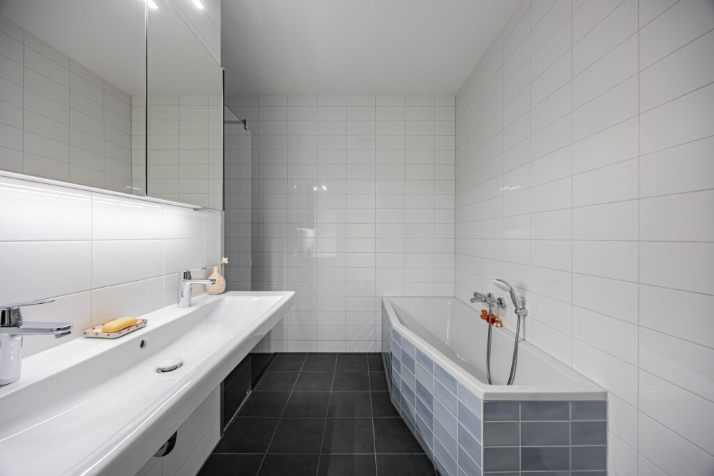 Appartement te koop: Zeeduinweg 231, Almere