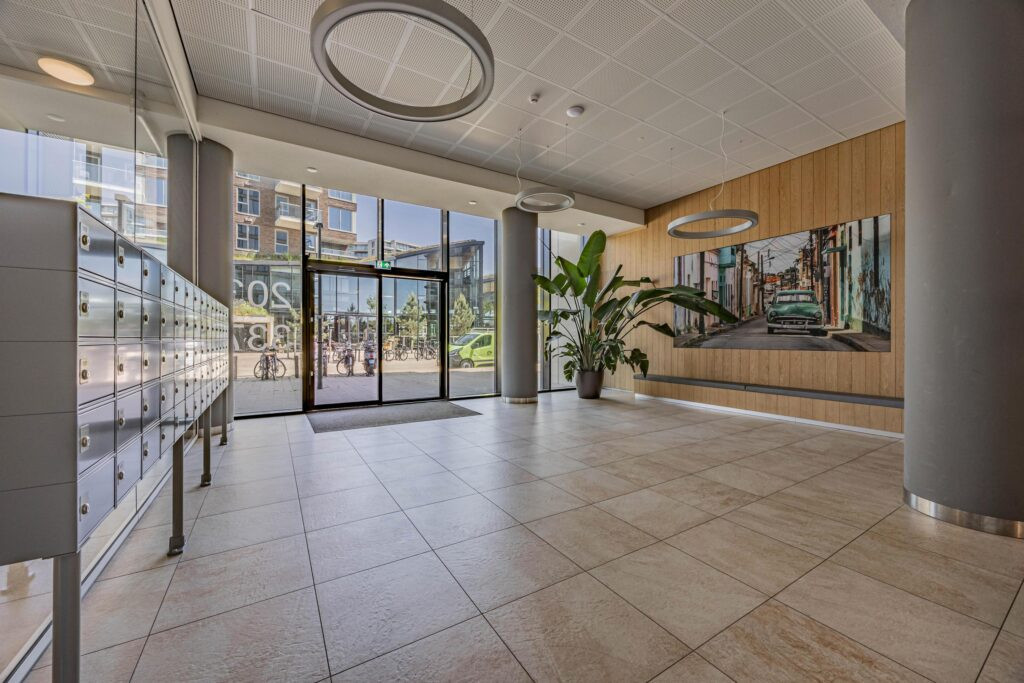 Appartement te koop: Zeeduinweg 231, Almere