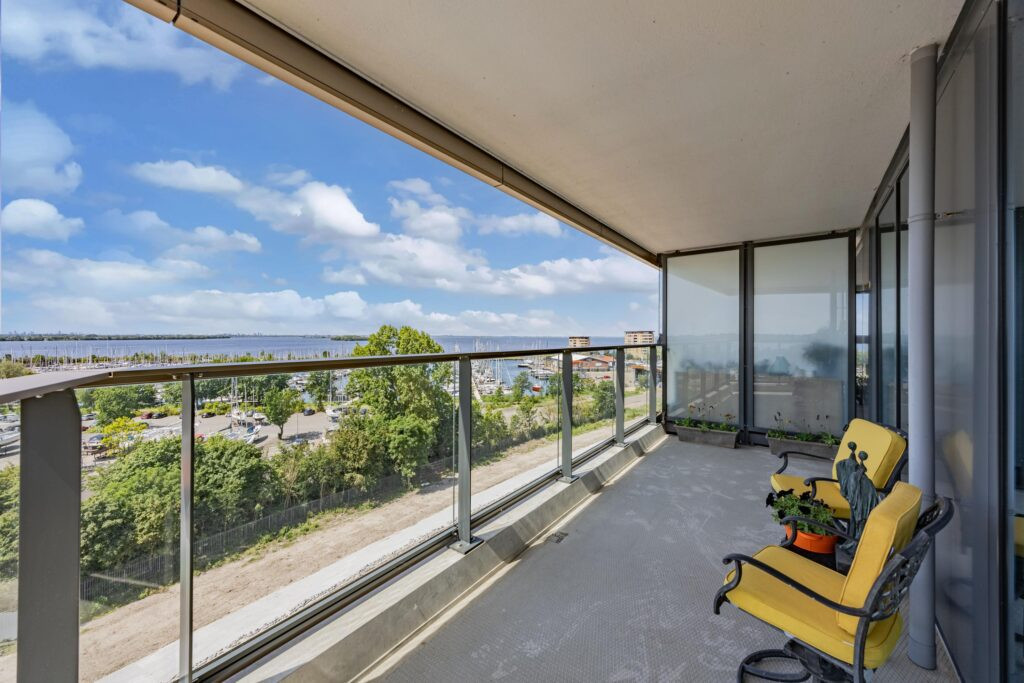 Appartement te koop: Zeeduinweg 231, Almere