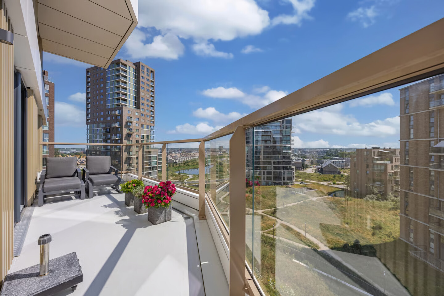 Appartement te koop: Zeeduinweg 618, Almere