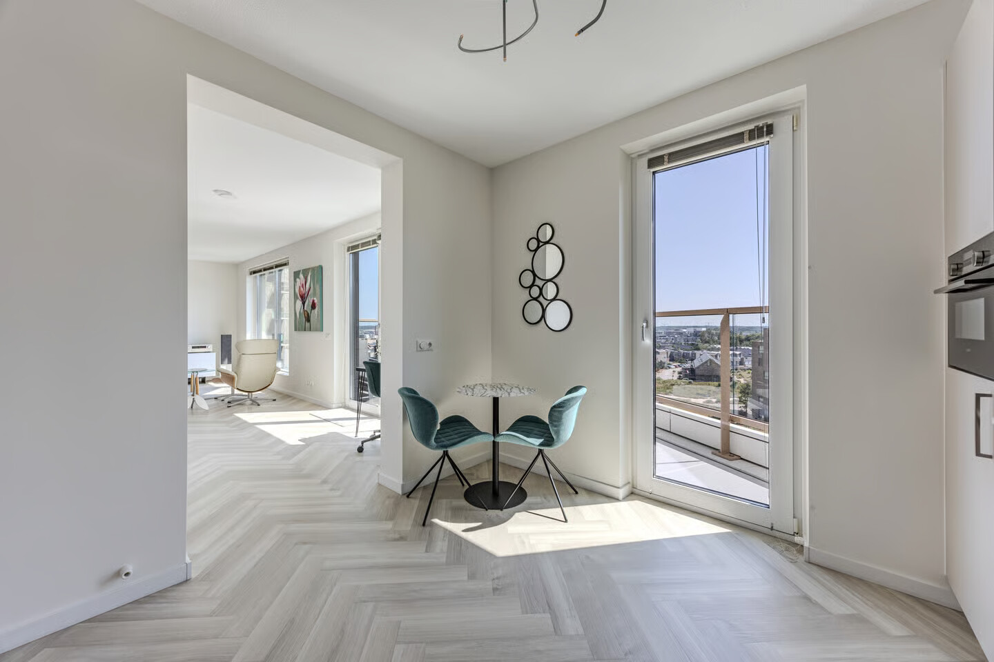Appartement te koop: Zeeduinweg 618, Almere
