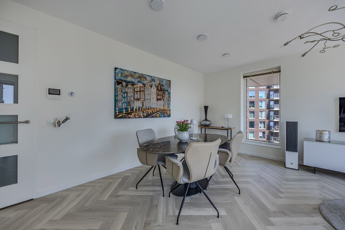 Appartement te koop: Zeeduinweg 618, Almere