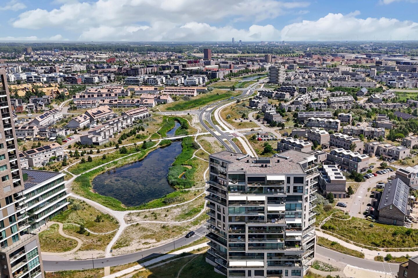 Appartement te koop: Zeeduinweg 618, Almere