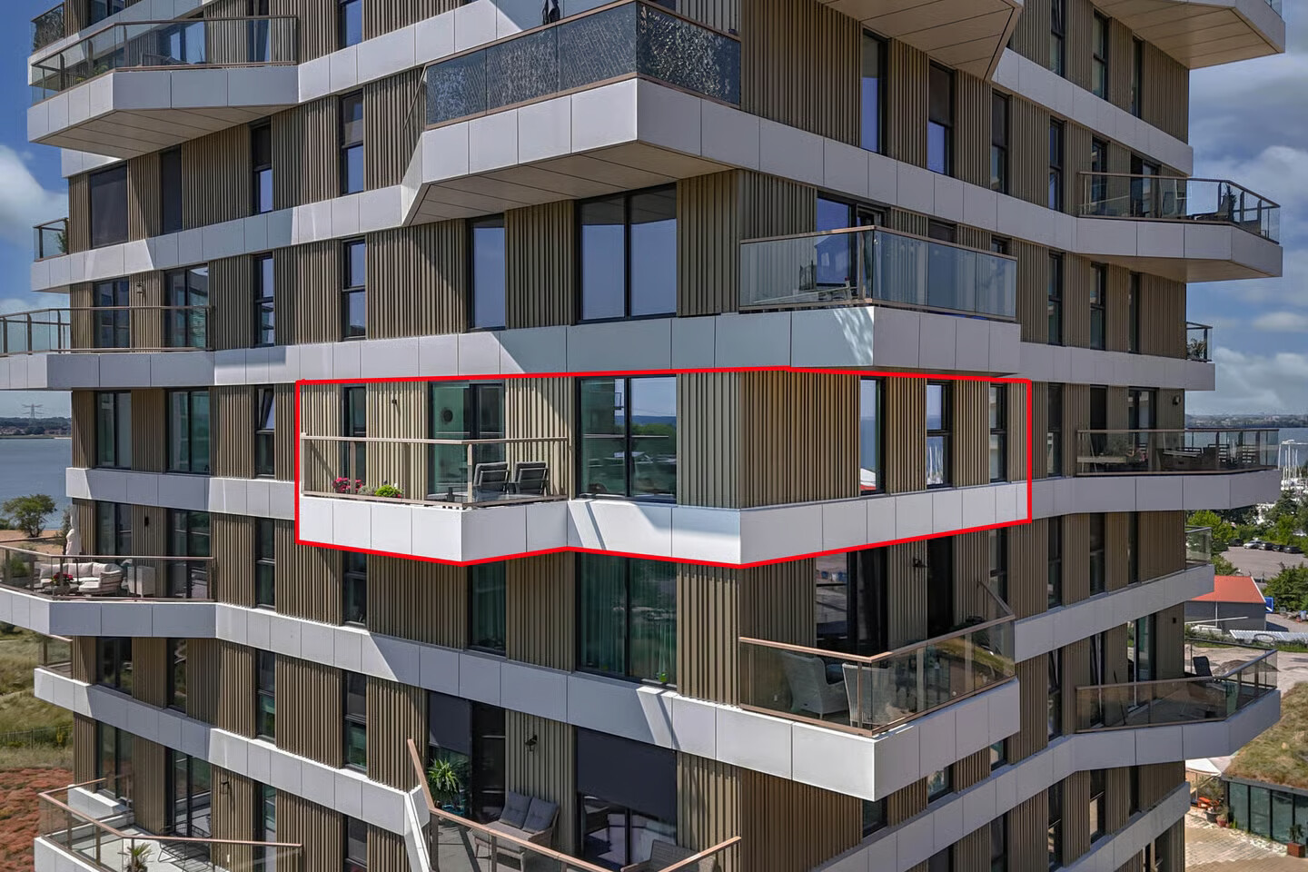 Appartement te koop: Zeeduinweg 618, Almere