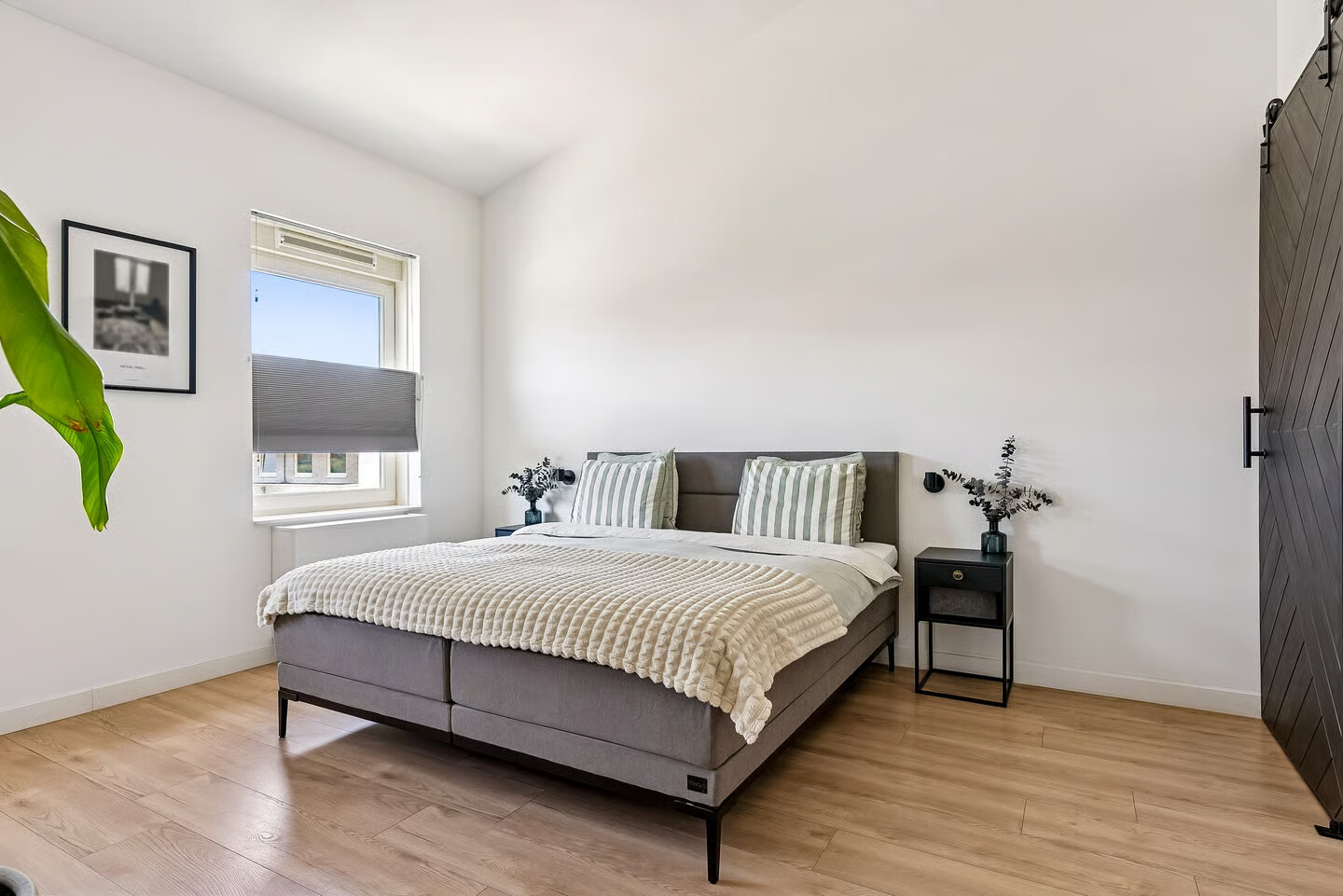 Hoekwoning te koop: Sterduinstraat 24, Almere
