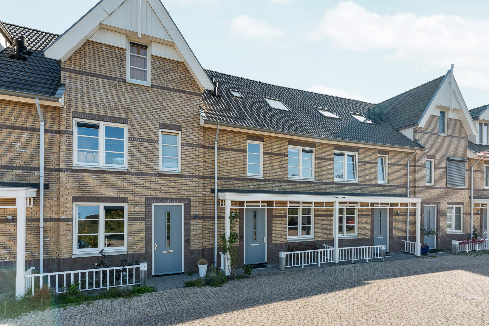 Tussenwoning te koop: Mildred Didriksonstraat 14, Almere