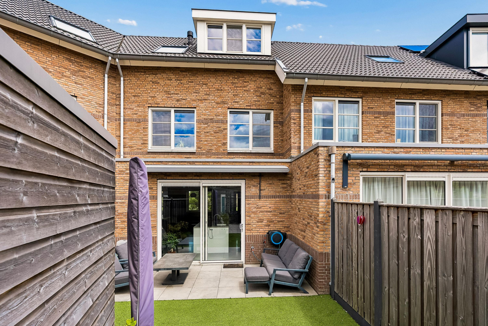Tussenwoning te koop: Jesse Owensstraat 4, Almere