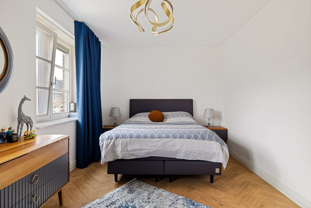 Twee-onder-één-kap te koop: Liselott Linsenhoffstraat 29, Almere