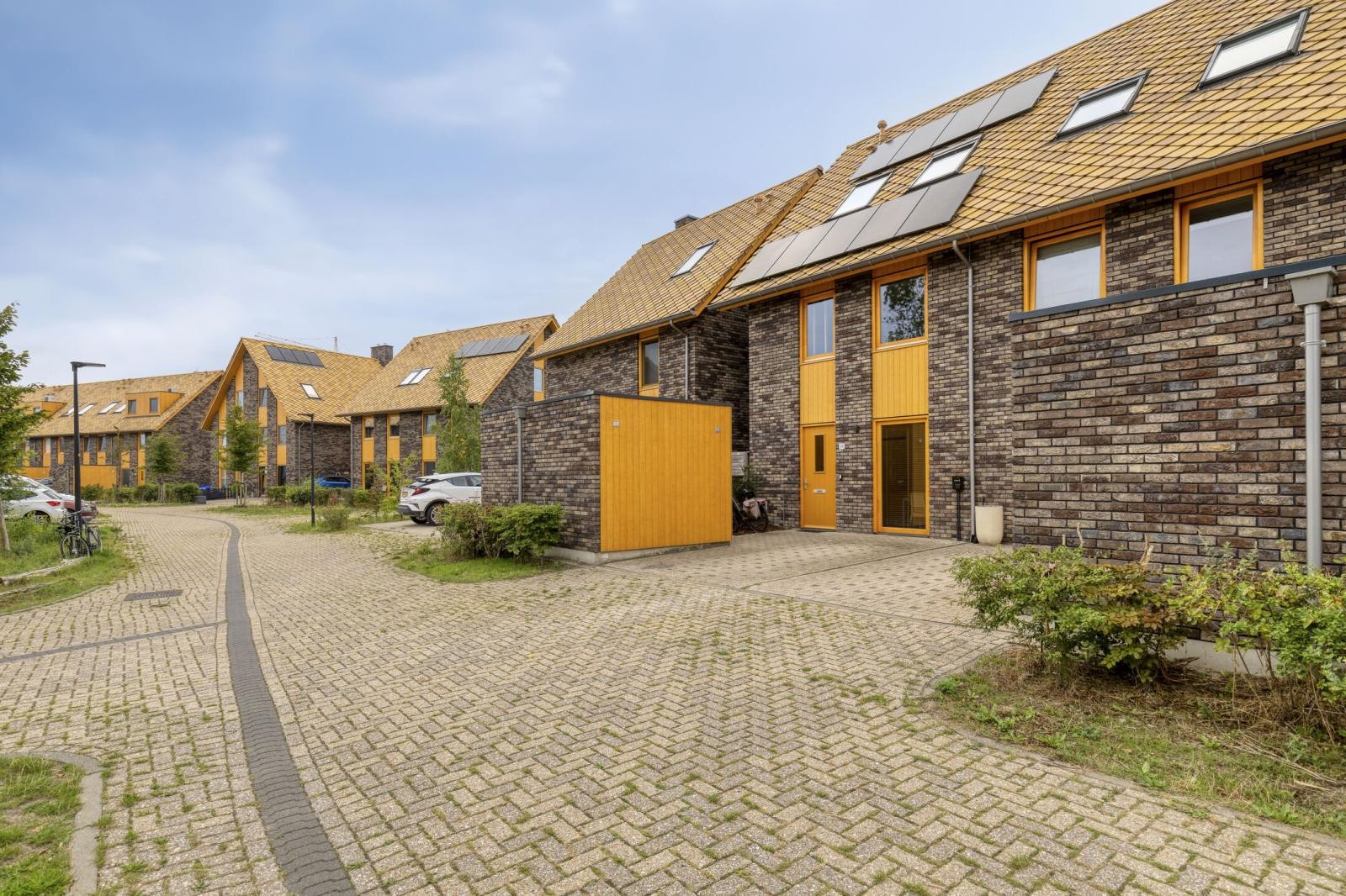Hoekwoning te koop: Noorderduinslag 23, Almere