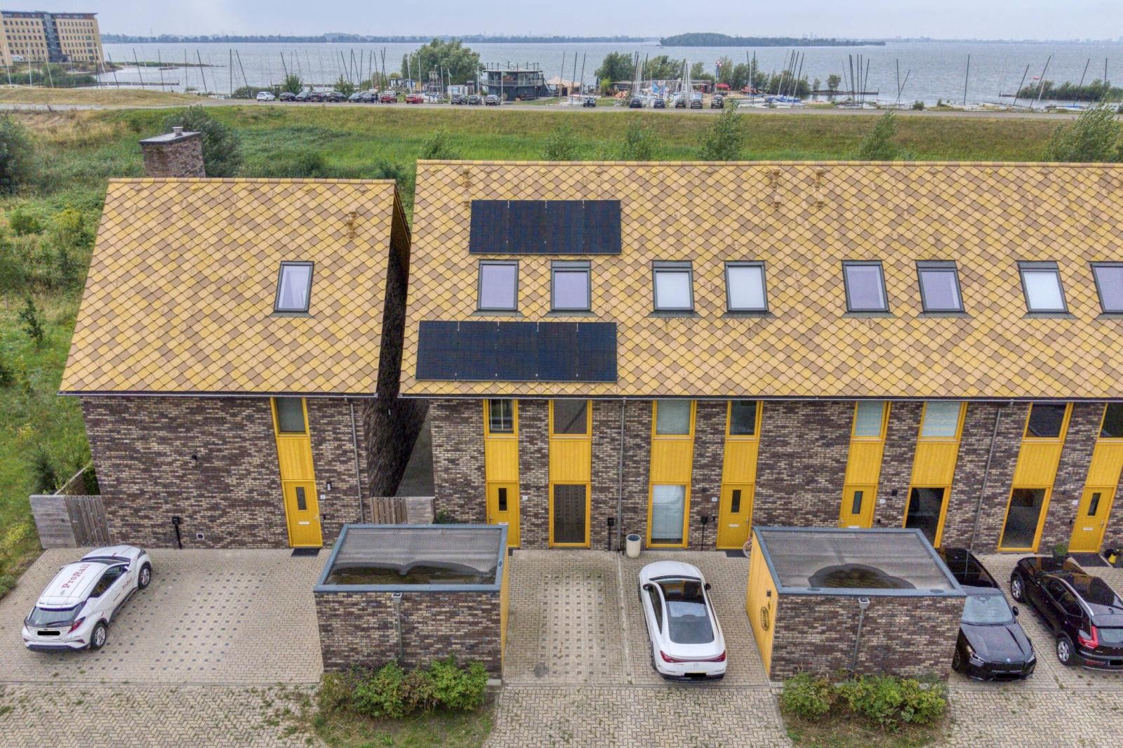 Hoekwoning te koop: Noorderduinslag 23, Almere