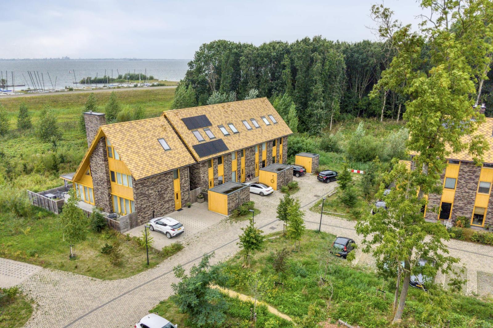 Hoekwoning te koop: Noorderduinslag 23, Almere