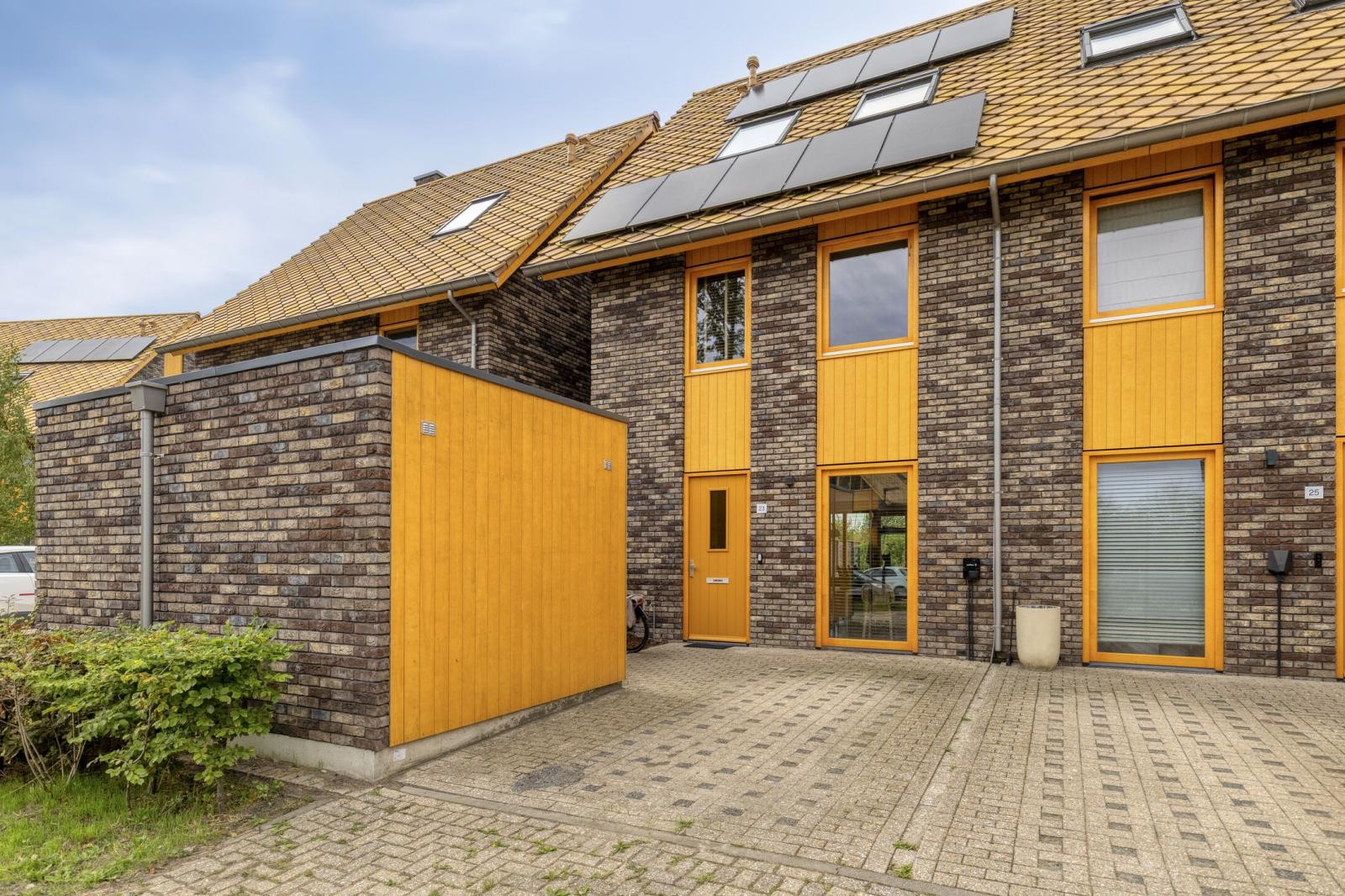 Hoekwoning te koop: Noorderduinslag 23, Almere