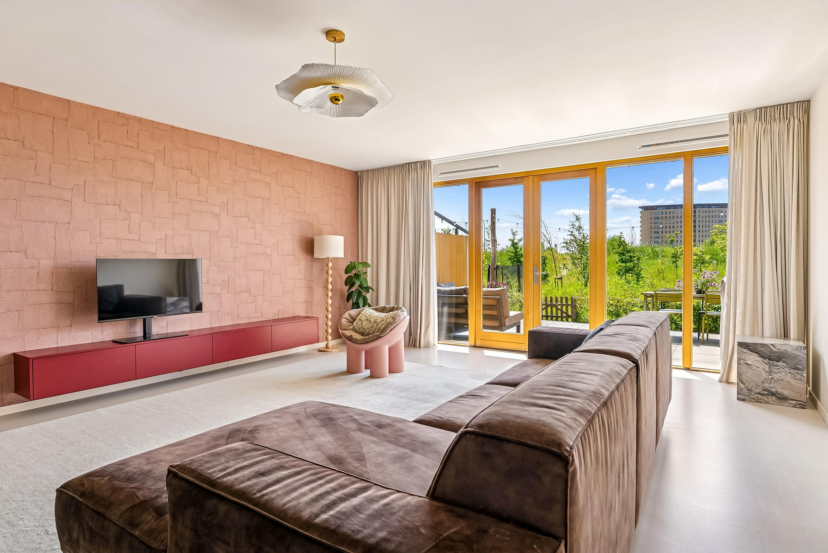 Tussenwoning te koop: Noorderduinslag 9, Almere