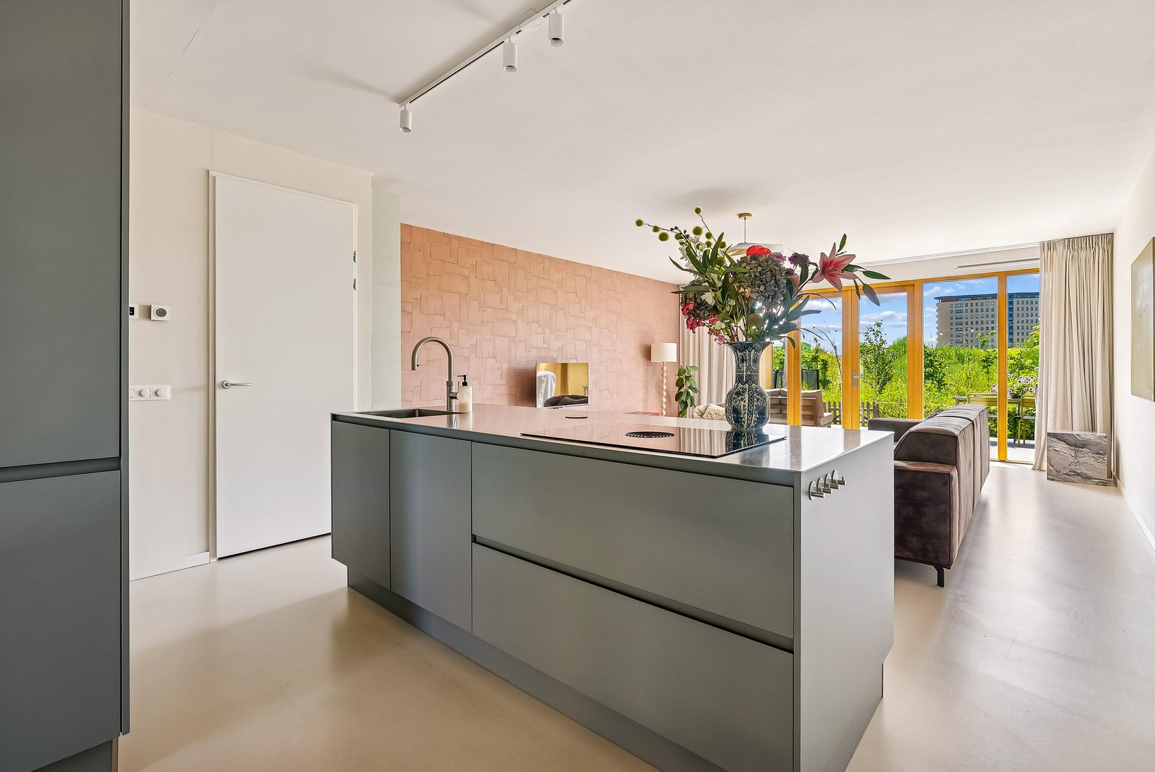 Tussenwoning te koop: Noorderduinslag 9, Almere