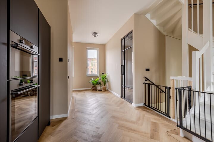 Tussenwoning te koop: Europalaan 505, Almere