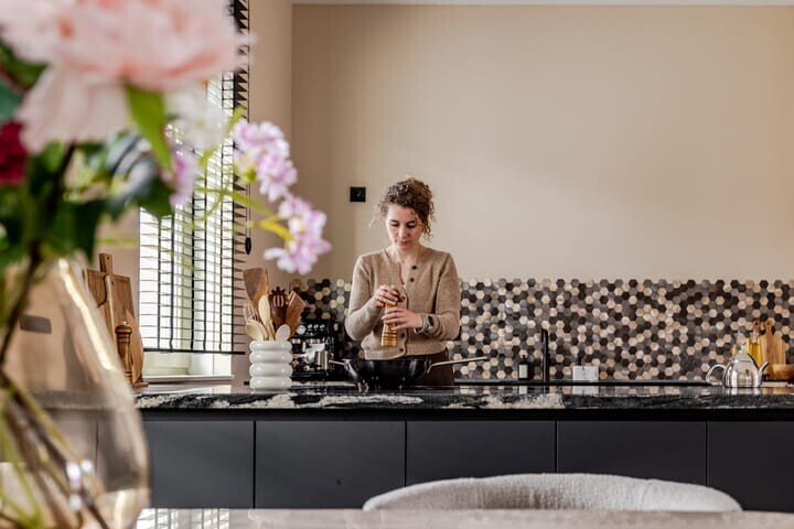 Tussenwoning te koop: Europalaan 505, Almere