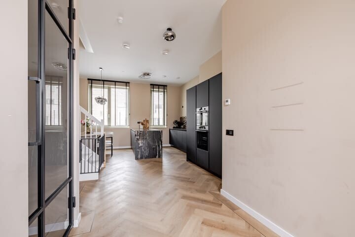 Tussenwoning te koop: Europalaan 505, Almere