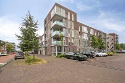Oostenrijks. 14