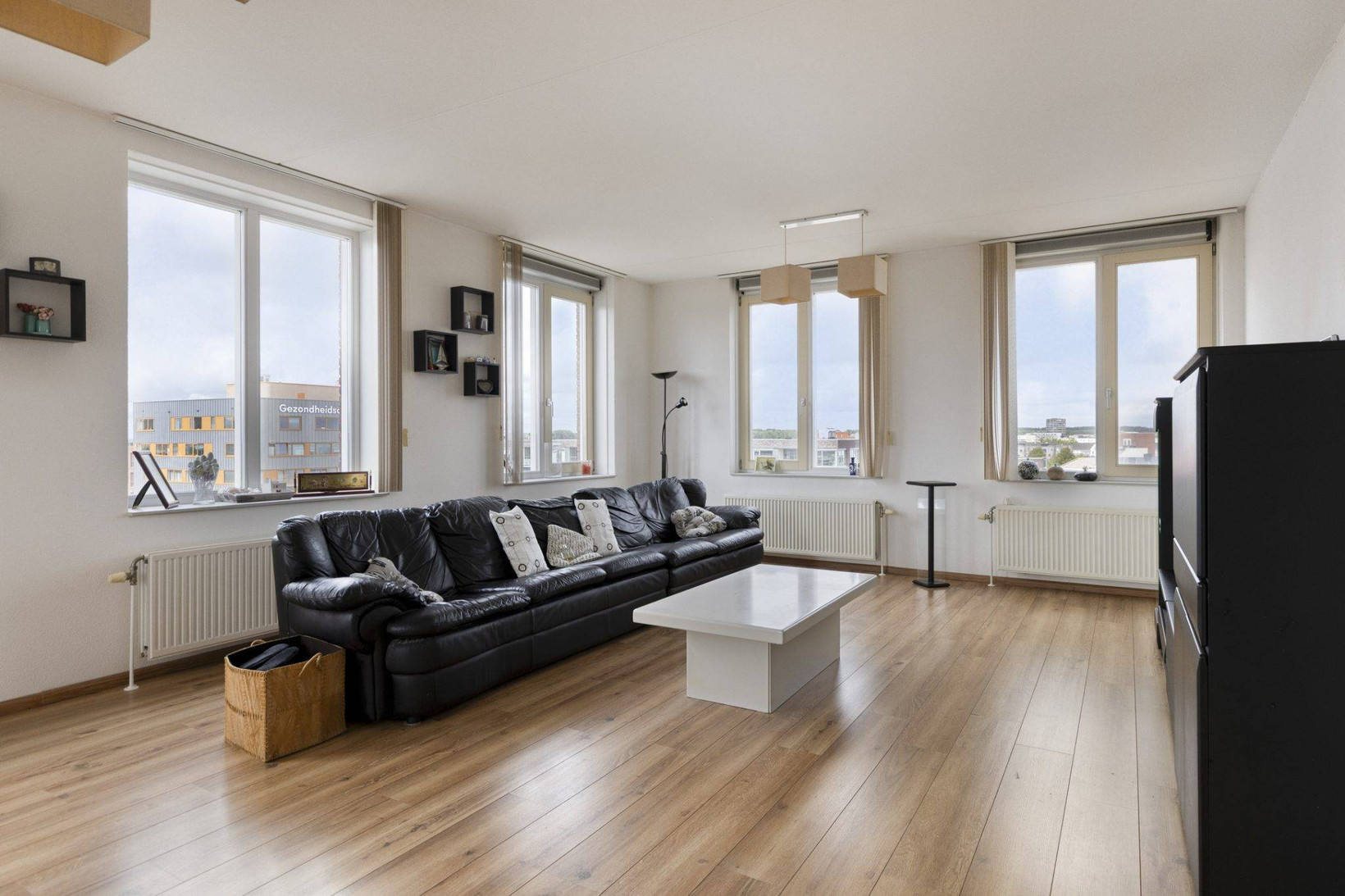 Appartement te koop: Oostenrijkstraat 43, Almere
