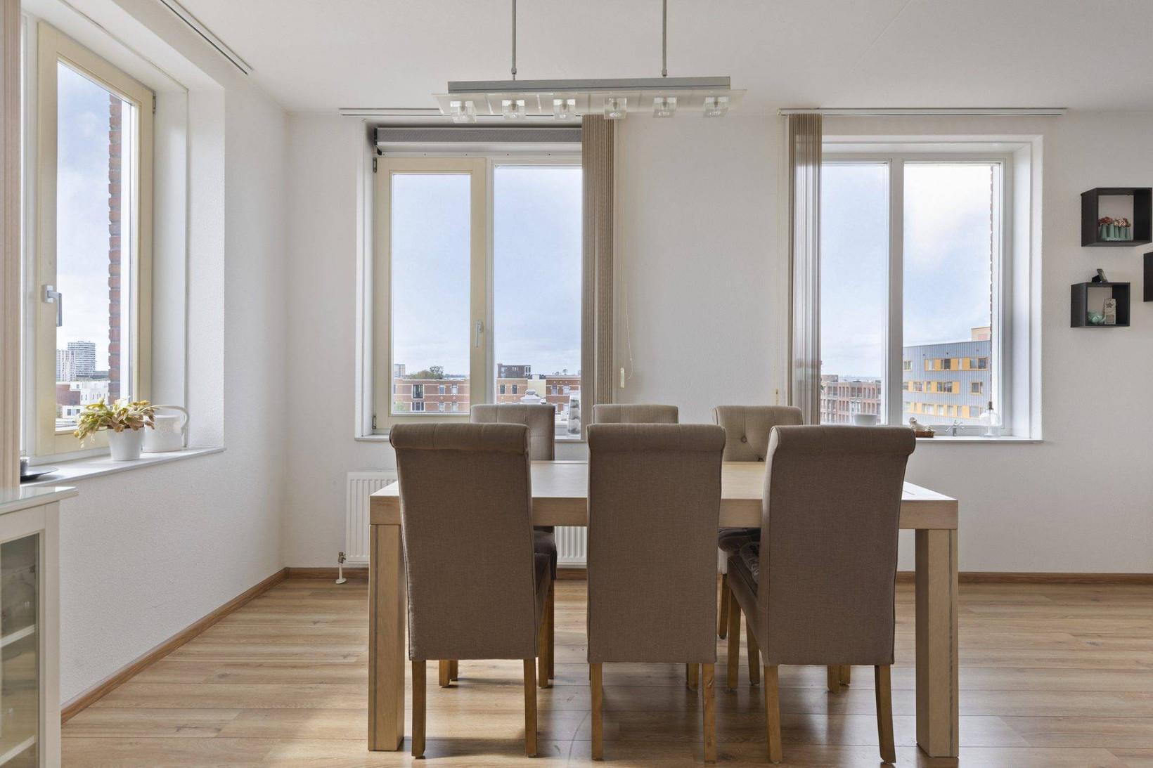 Appartement te koop: Oostenrijkstraat 43, Almere