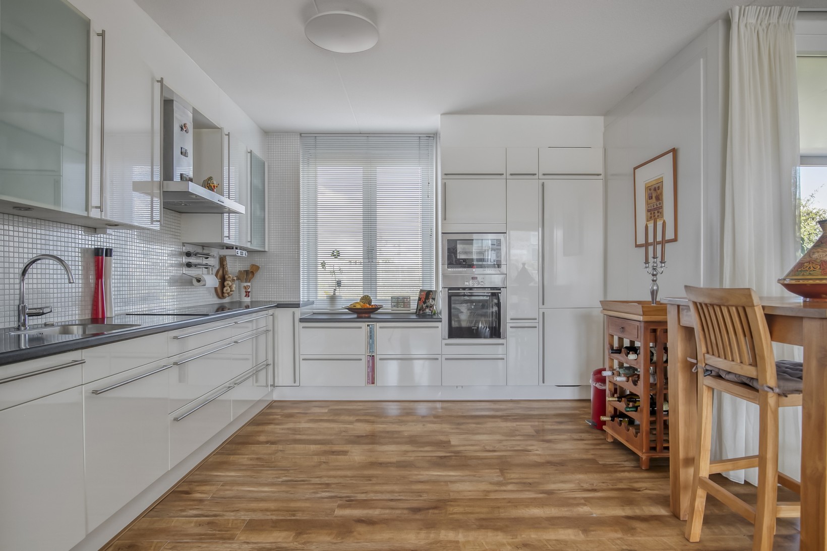 Appartement te koop: Hongarijehof 16, Almere