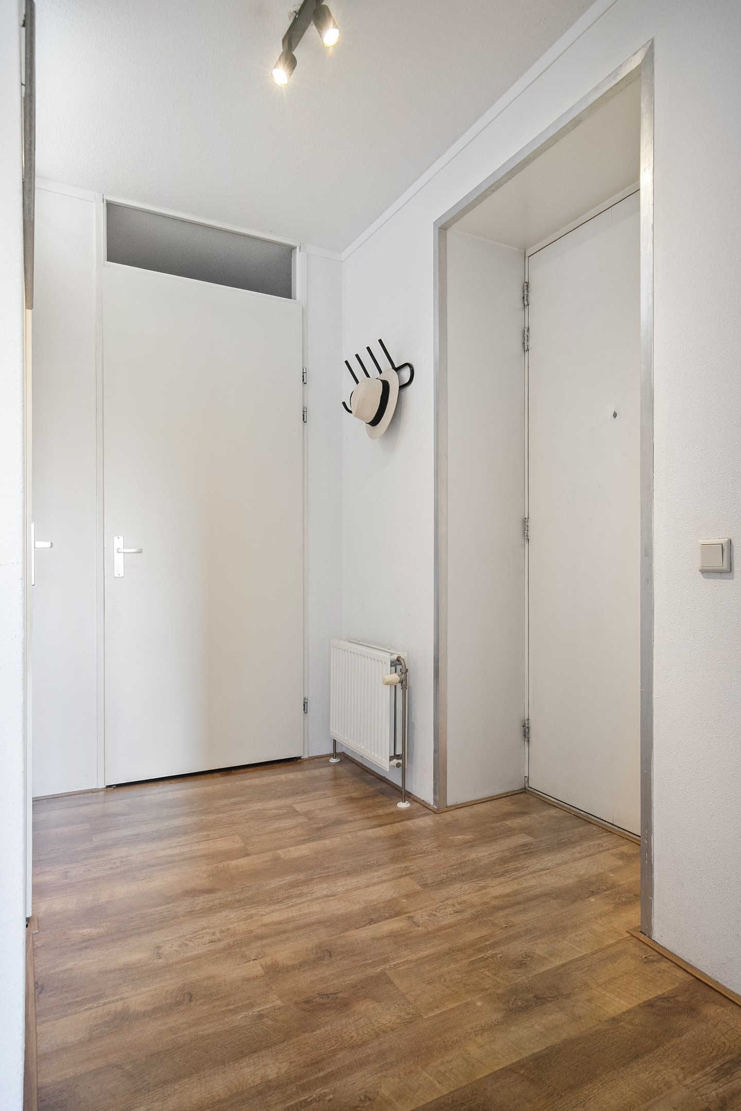 Appartement te koop: Hongarijehof 16, Almere