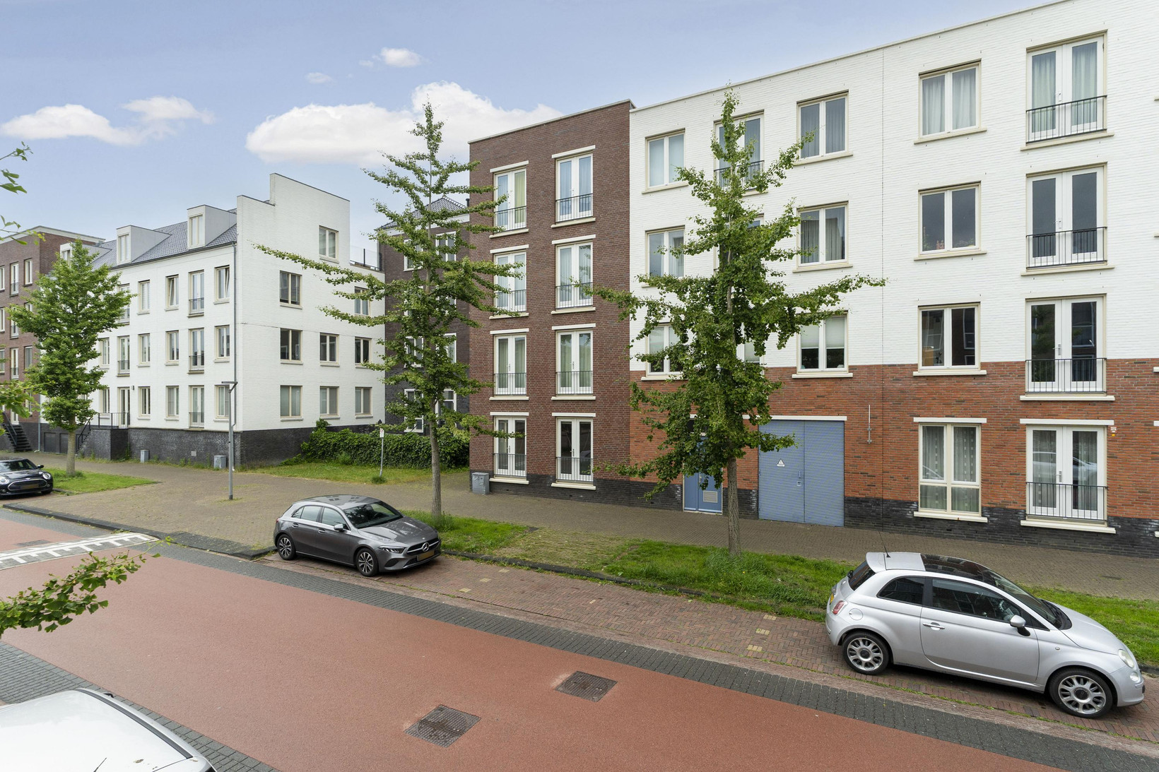 Appartement te koop: Hongarijehof 26, Almere