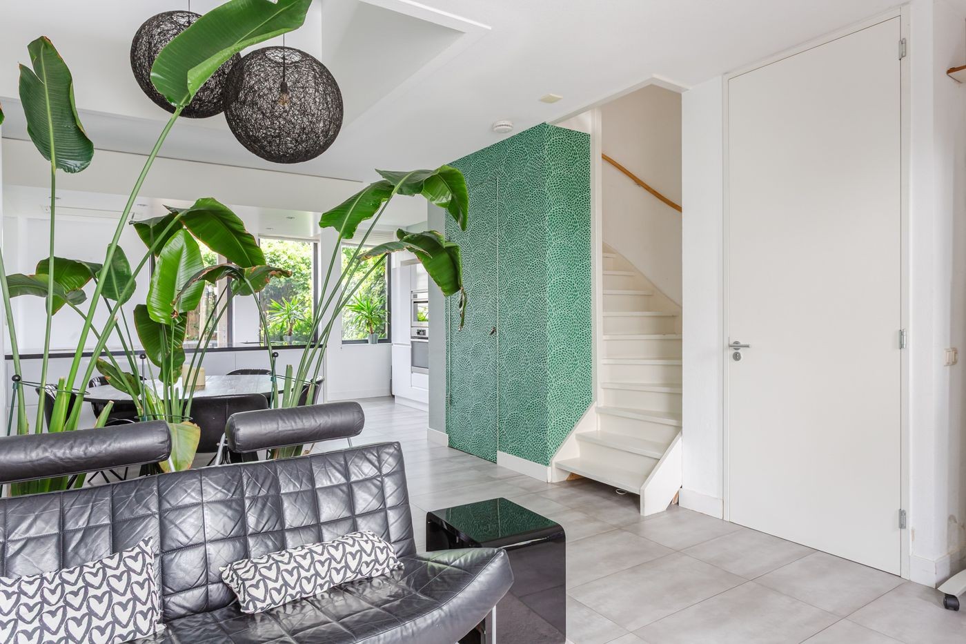 Tussenwoning te koop: Frankrijkkade 220, Almere