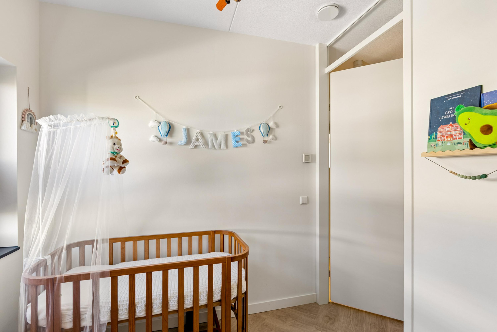 Appartement te koop: Portugalkade 113, Almere