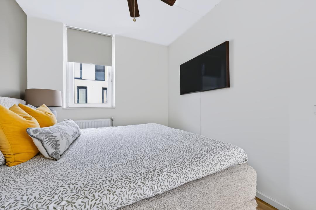 Appartement te koop: John Rossweg 37, Almere