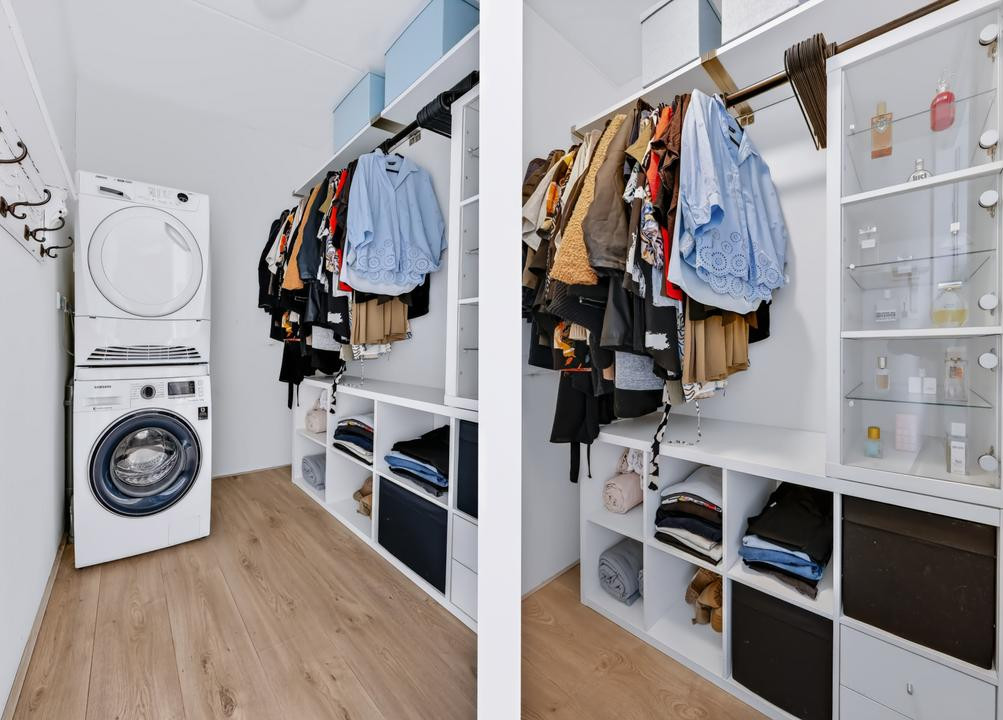 Appartement te koop: John Rossweg 37, Almere