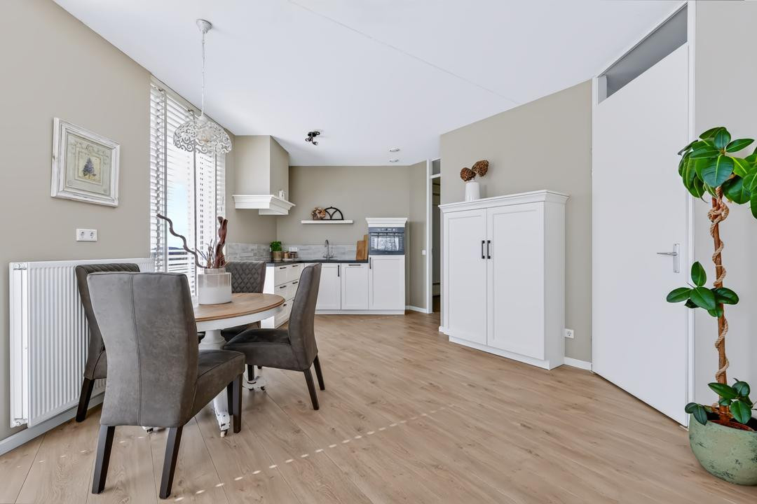 Appartement te koop: John Rossweg 37, Almere