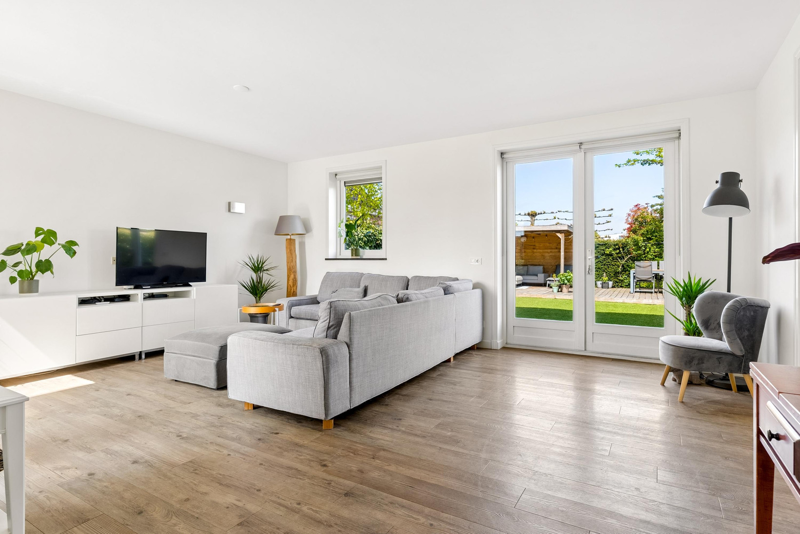 Vrijstaande woning te koop: Homeruslaan 49, Almere