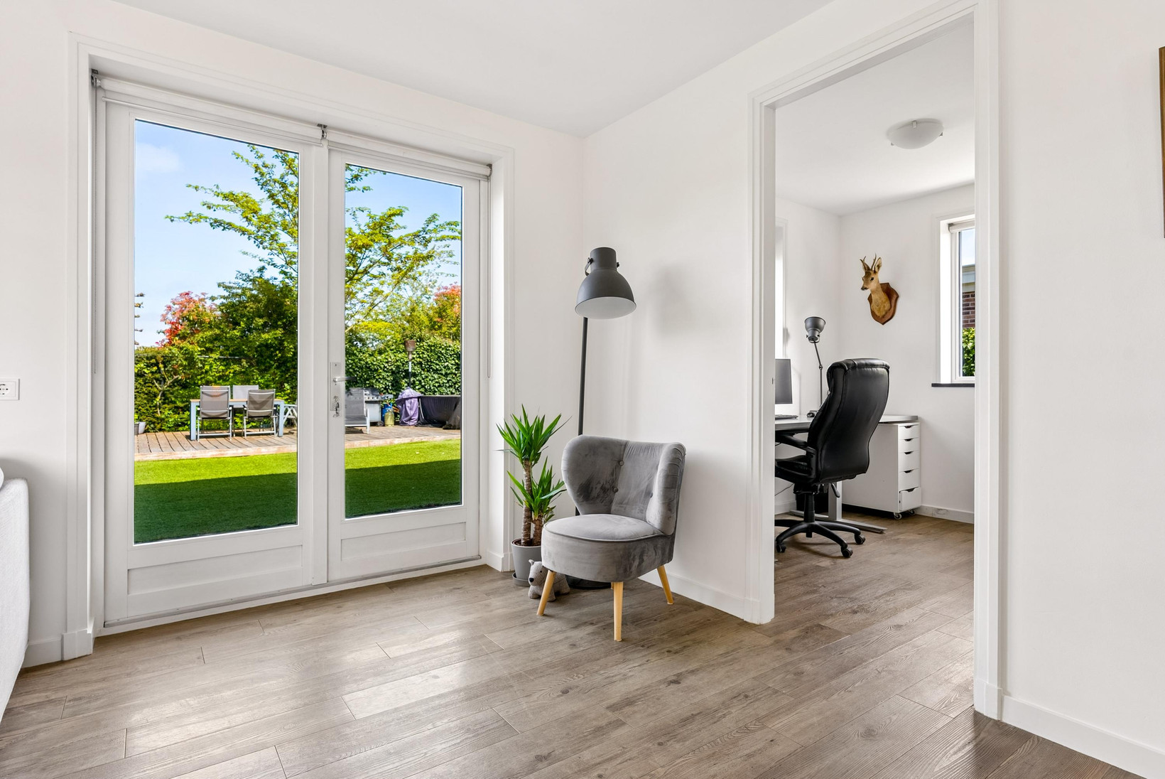 Vrijstaande woning te koop: Homeruslaan 49, Almere